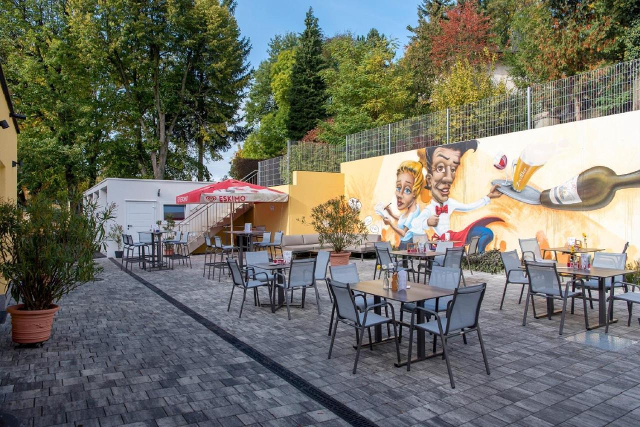 Gasthof Schindler Brunn am Wald Exterior photo